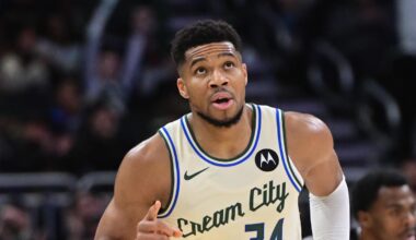 Wild NBA Mock Trade Swaps Stars Between Kings, Lakers, Knicks & Bucks