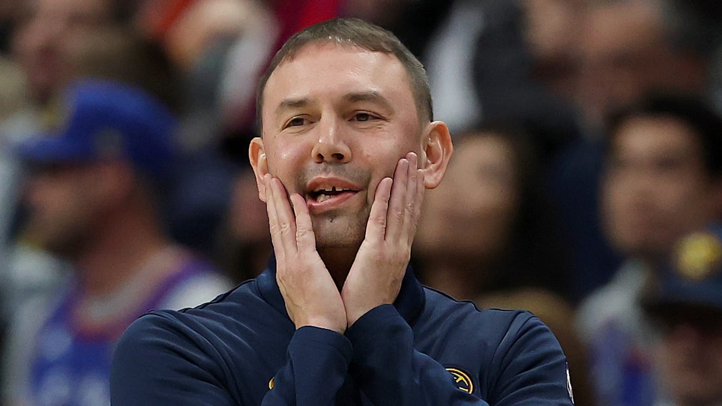 Phoenix Suns v Denver Nuggets