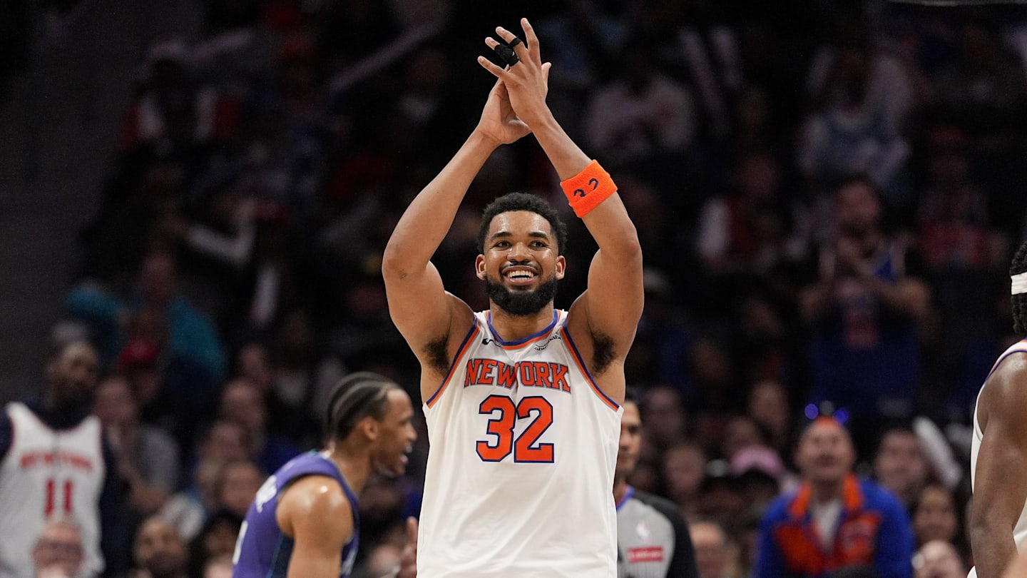 Karl-Anthony Towns Leads Knicks to Win Over Hornets