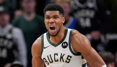 New York Knicks v Milwaukee Bucks