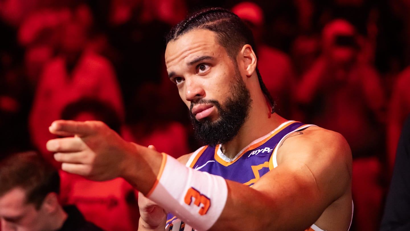 These Suns Need to Step Up After Devin Booker's Injury