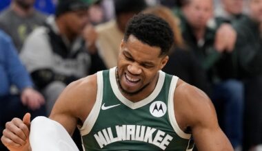 Detroit Pistons v Milwaukee Bucks