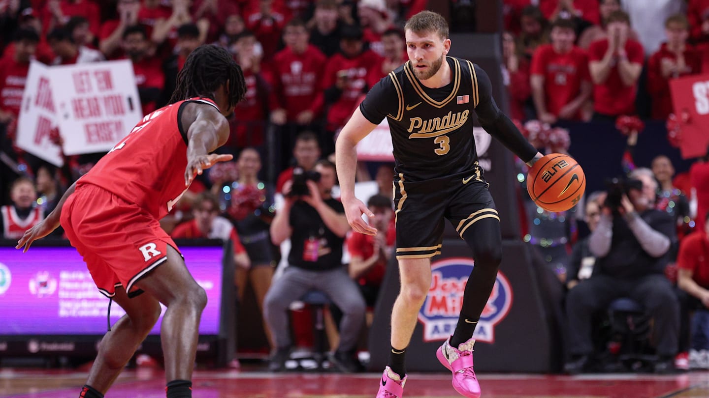 Purdue Boilermakers guard Braden Smith