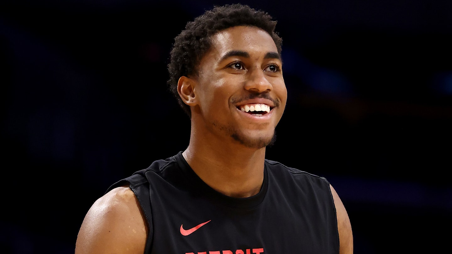 Detroit Pistons v Los Angeles Lakers