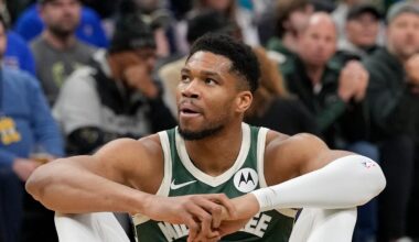 Detroit Pistons v Milwaukee Bucks