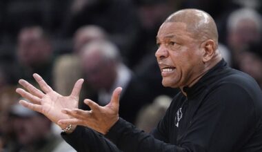 Milwaukee Bucks struggle without Giannis Antetokounmpo, fall vs. Philadelphia 76ers