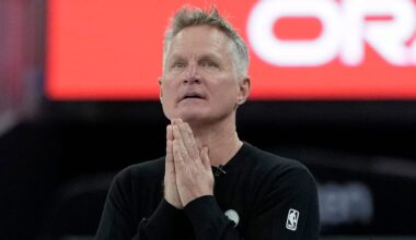 Houston Rockets v Golden State Warriors