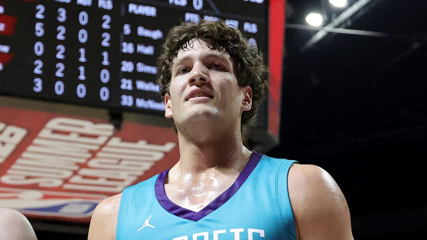 Charlotte Hornets, PJ Hall