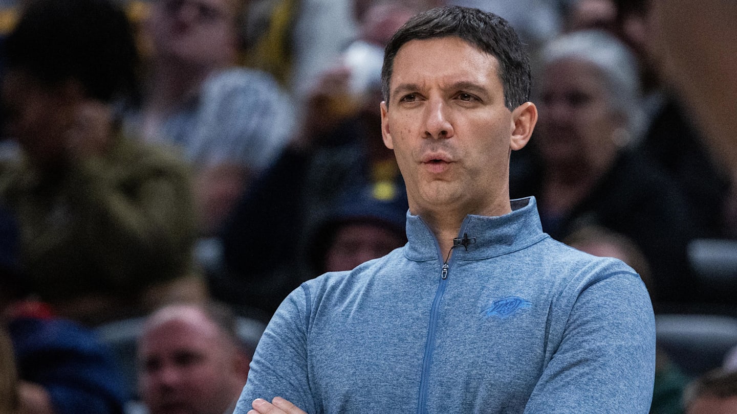 Oct 23, 2025; Indianapolis, Indiana, USA;  Oklahoma City Thunder head coach Mark Daigneault in the second half against the Indiana Pacers at Gainbridge Fieldhouse. Mandatory Credit: Trevor Ruszkowski-Imagn Images