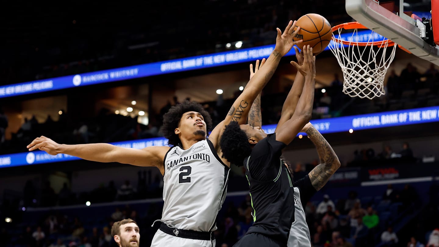 San Antonio Spurs v New Orleans Pelicans