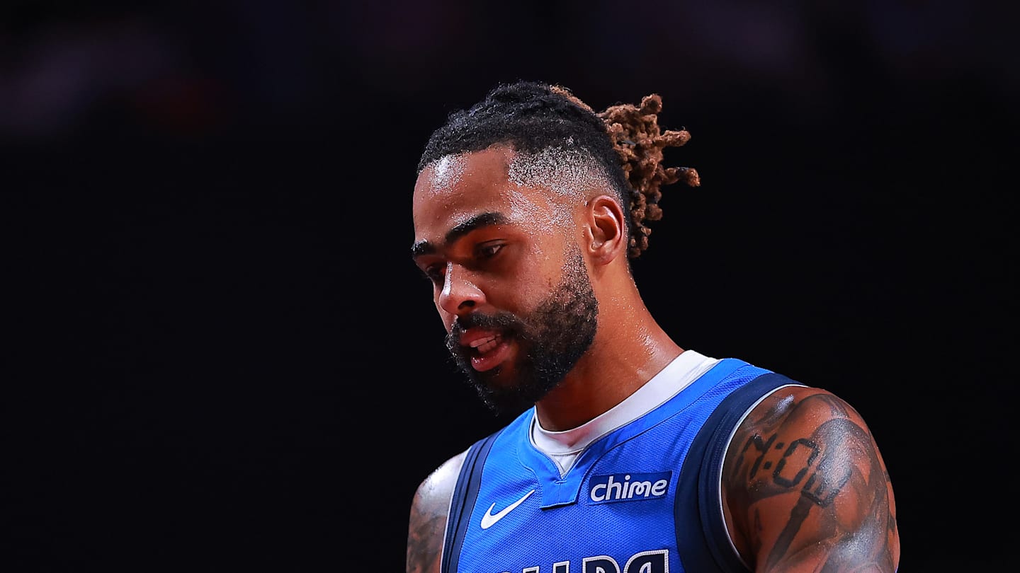 Dallas Mavericks v Detroit Pistons