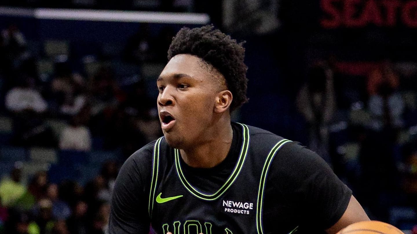 Pelicans' Rookie Derik Queen Becomes Youngest Center to Record a Triple Double