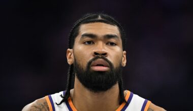 Phoenix Suns v Sacramento Kings