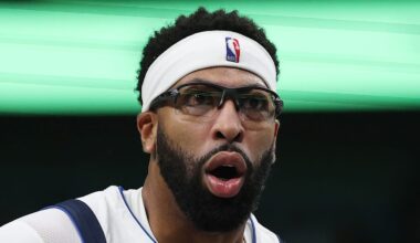 San Antonio Spurs v Dallas Mavericks