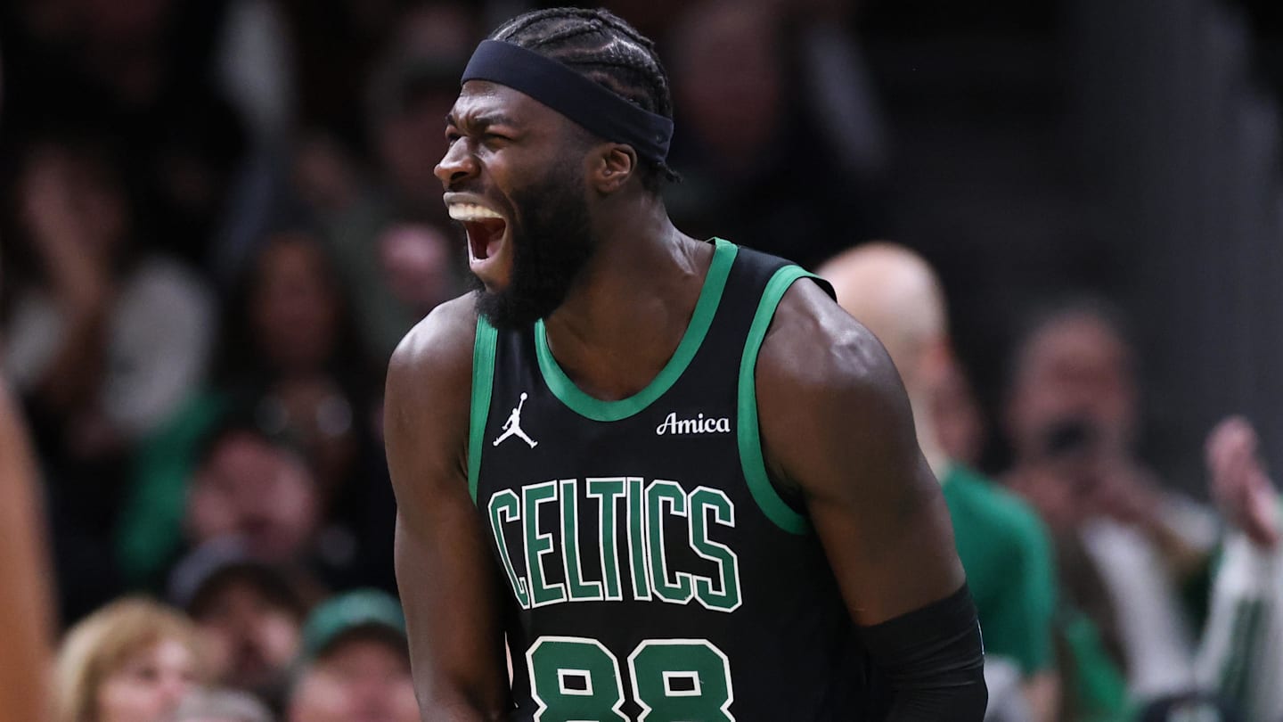 Celtics Should Pursue Trade For Clippers Center to Form 1-2 Punch With Neemias Queta