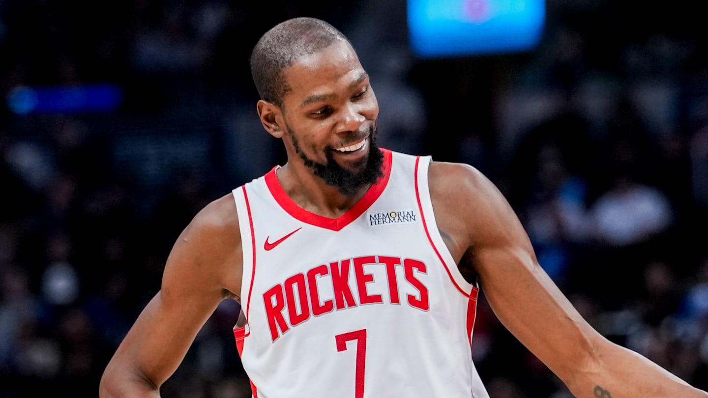 Houston Rockets v Toronto Raptors