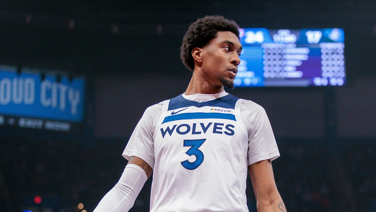 Minnesota TImberwolves v Oklahoma City Thunder