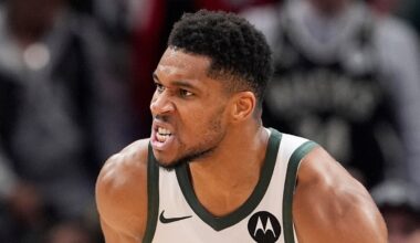 New York Knicks v Milwaukee Bucks