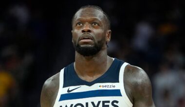 Minnesota Timberwolves v Golden State Warriors