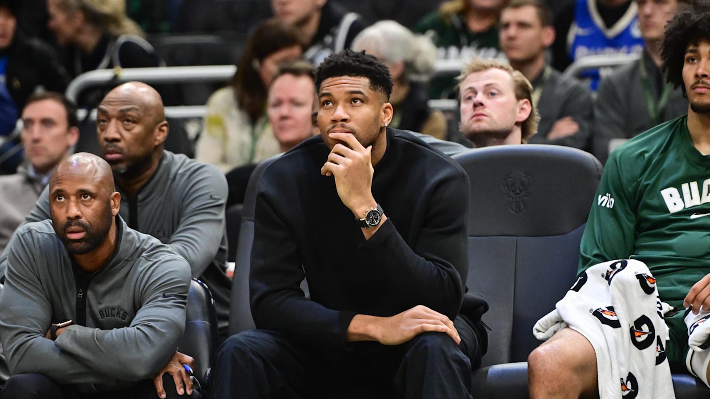 Giannis Antetokounmpo isn't ripping off the bandaid, so Heat in waiting mode