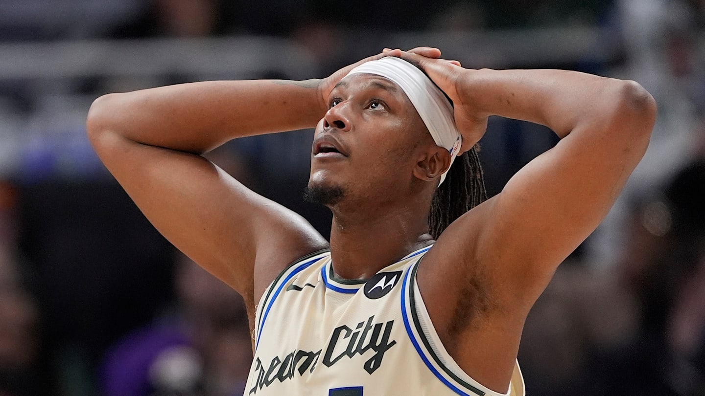 Toronto Raptors v Milwaukee Bucks