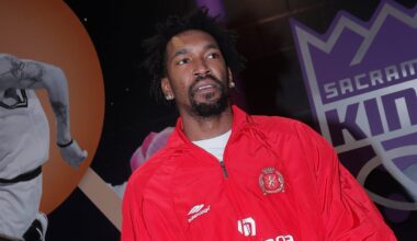 Houston Rockets v Sacramento Kings