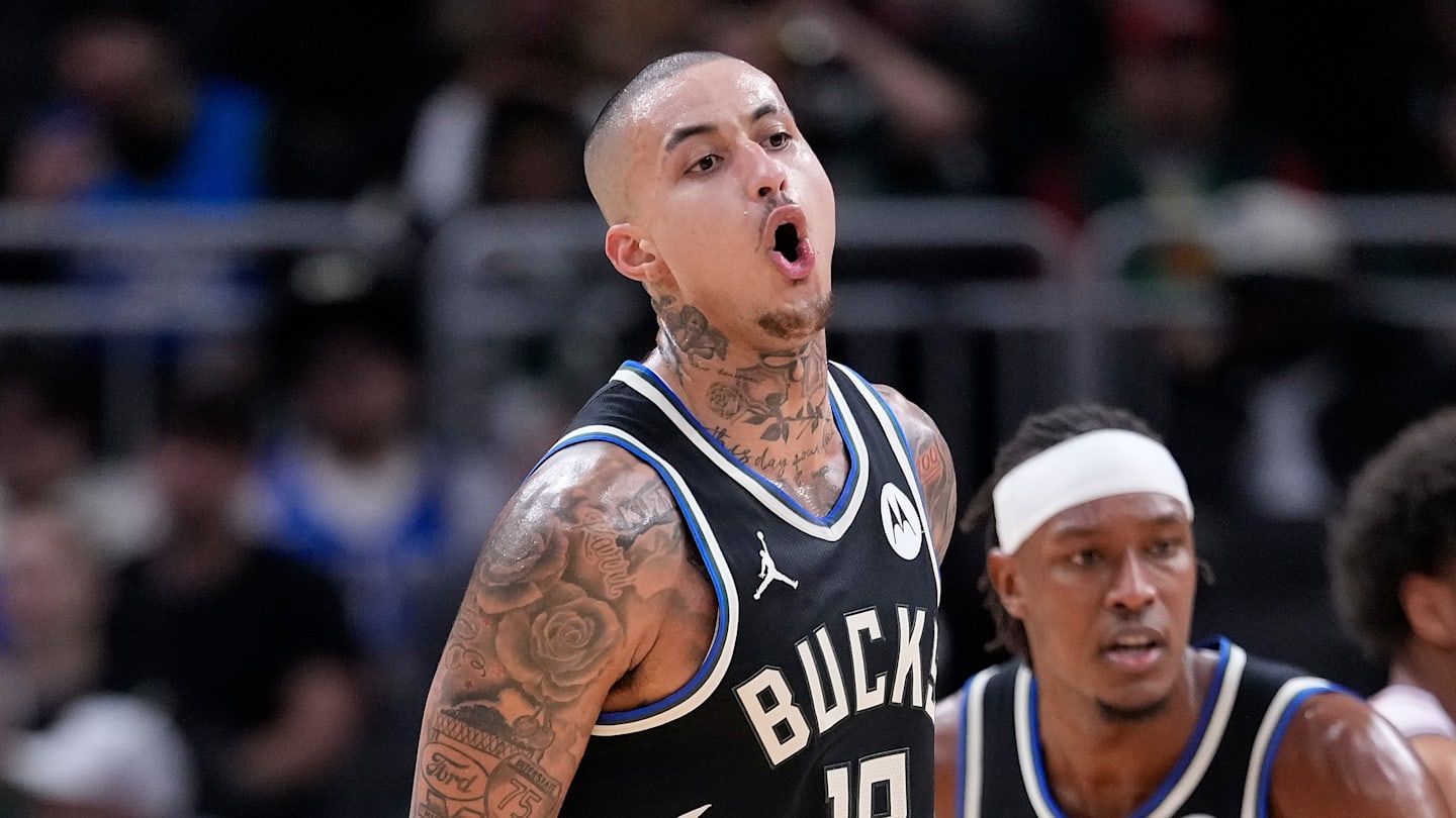 Philadelphia 76ers v Milwaukee Bucks