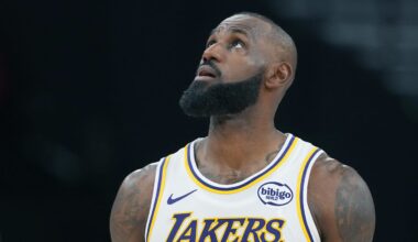3 Bold Predictions for Suns vs. Lakers as LeBron Eyes Statement Game