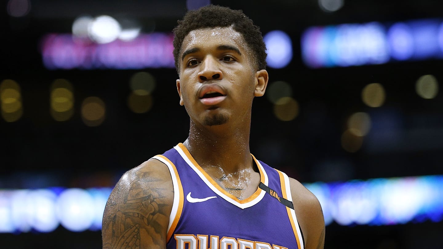 Phoenix Suns v New Orleans Pelicans