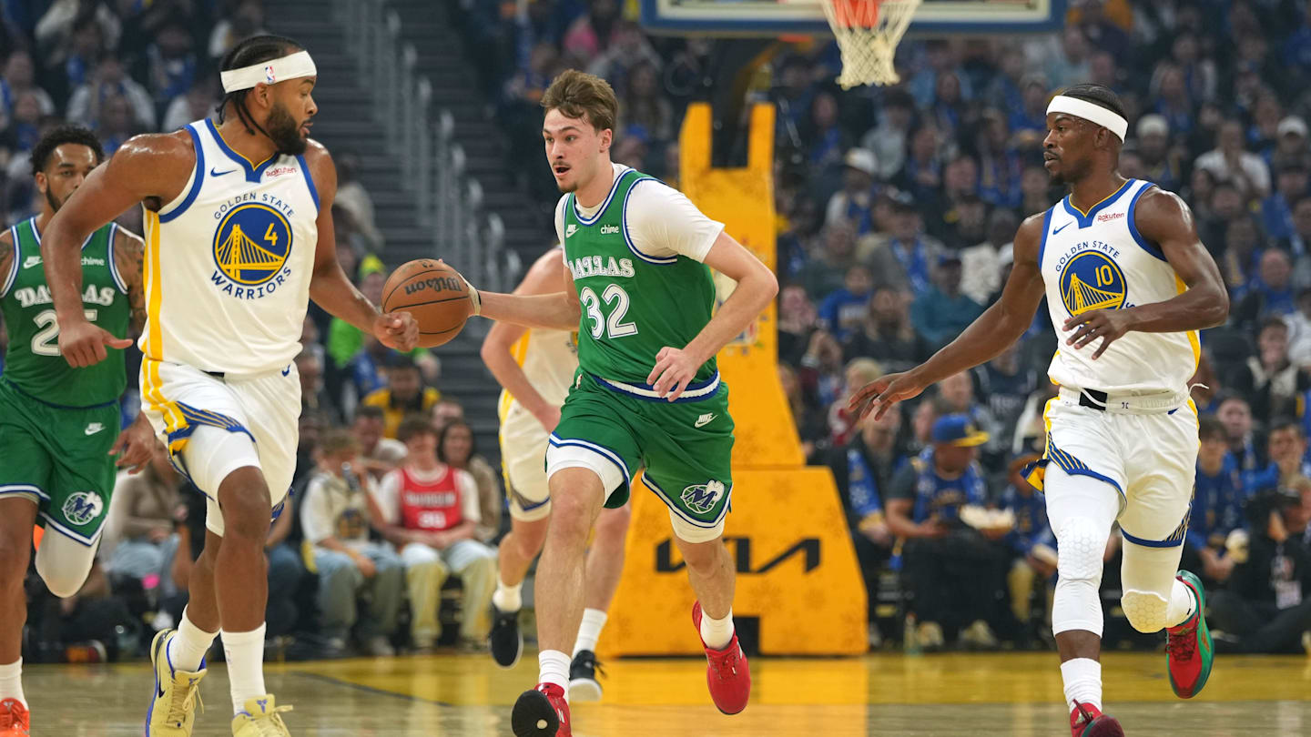 Steph Curry Had Cool Message About Cooper Flagg After First Game vs. Mavericks Rookie