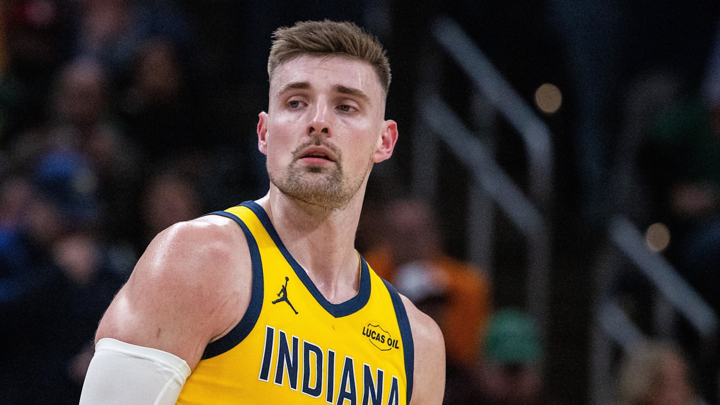 Dec 26, 2025; Indianapolis, Indiana, USA; Indiana Pacers center Micah Potter (11)  in the second half against the Boston Celtics at Gainbridge Fieldhouse. Mandatory Credit: Trevor Ruszkowski-Imagn Images