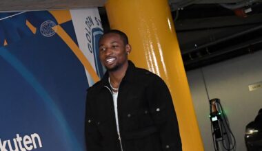 Dallas Mavericks v Golden State Warriors