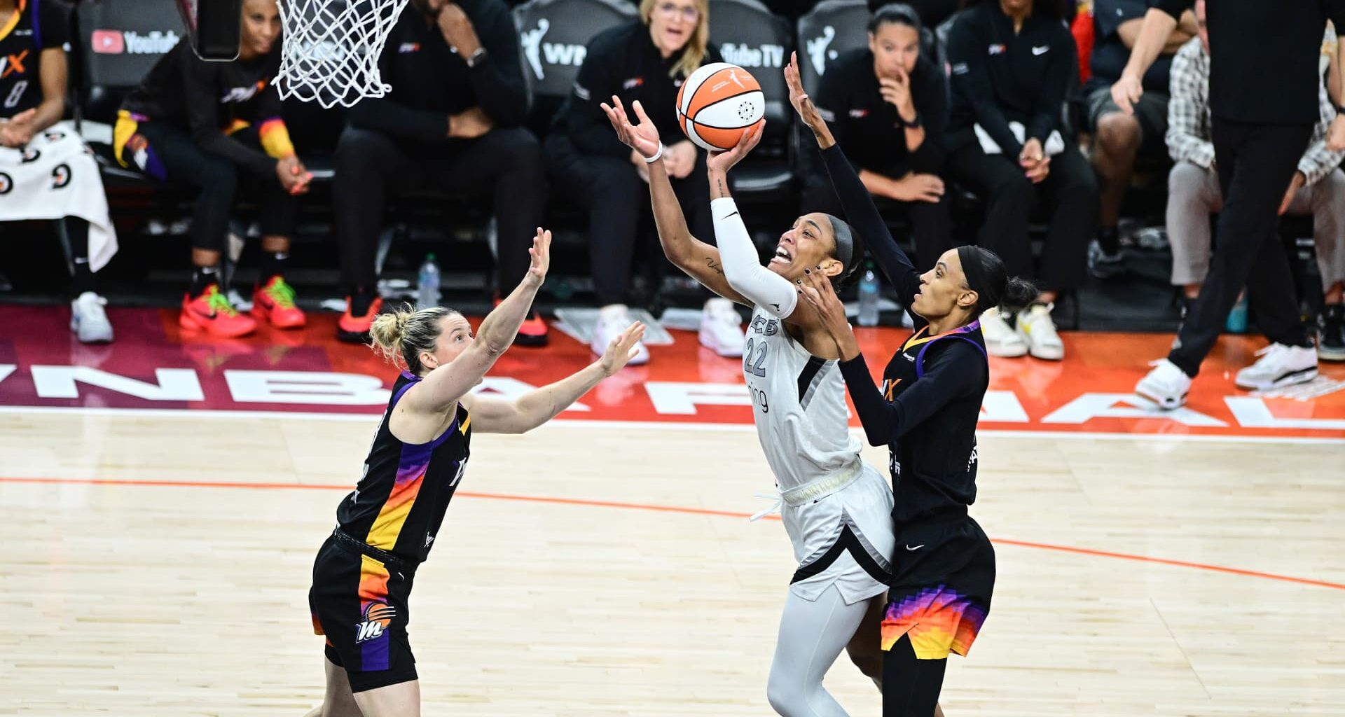 WNBA players union labor collective bargaining deadline nears