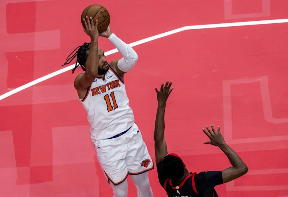 Jalen Brunson, who scored a game-high 35 points, shoots a jumper during the Knicks’ 117-101 road win over the Raptors in the NBA Cup quarterfinals on Dec. 9, 2025. Kevin Sousa-Imagn Images
