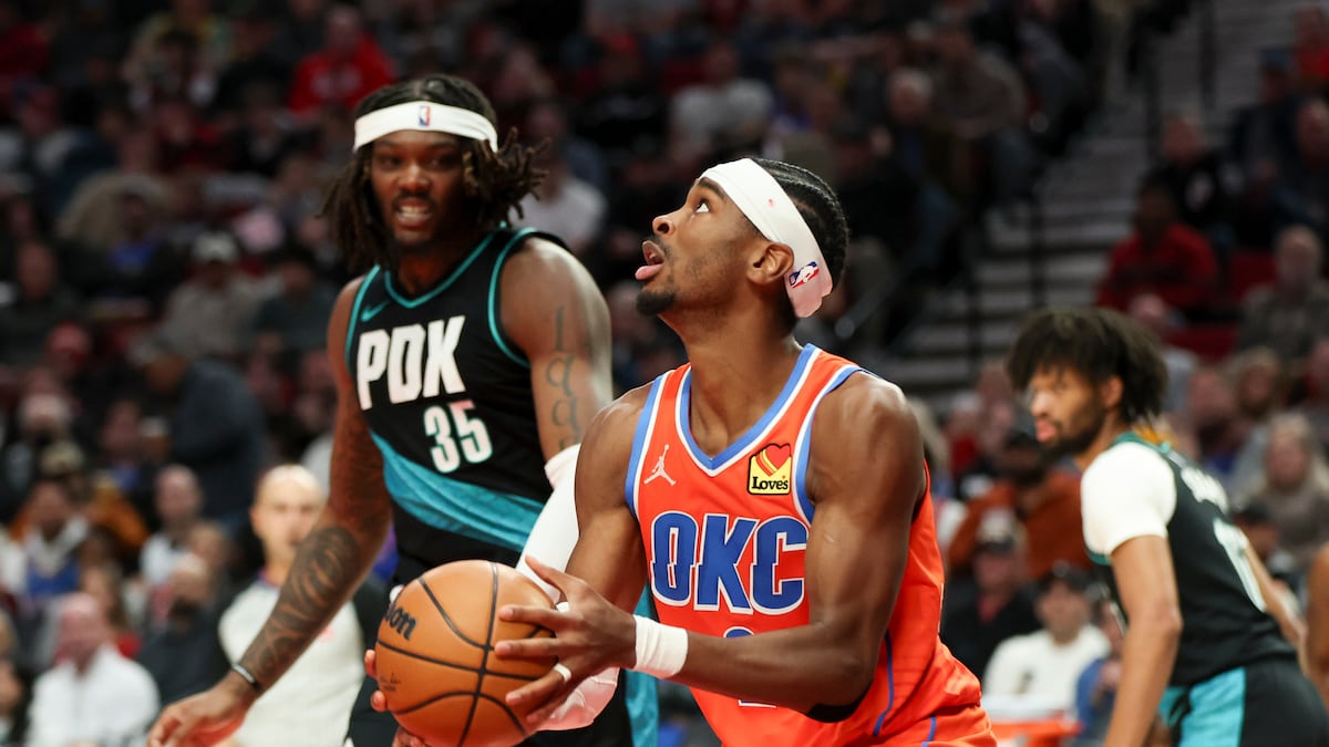 Gilgeous-Alexander scores 26, Thunder hold on to beat Trail Blazers 123-115