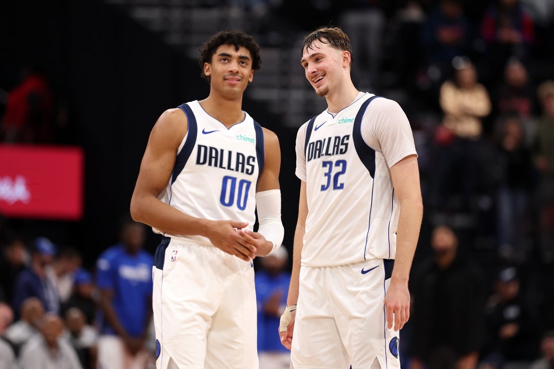 Mavericks look for Cooper Flagg's hot play to continue vs. Nuggets