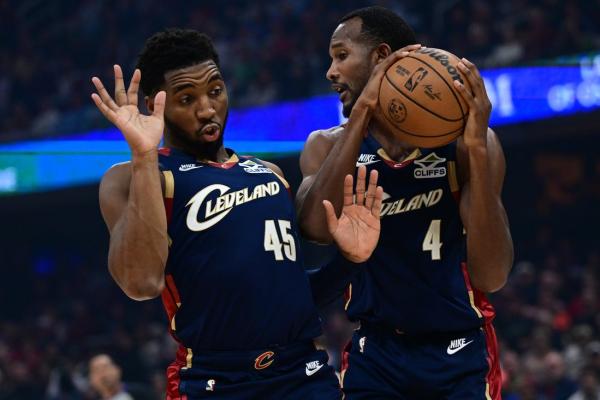 Cavs desperate for better starts while Pacers finally on a win streak