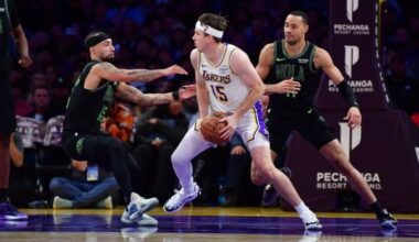 Streaking Lakers look to shine against Suns