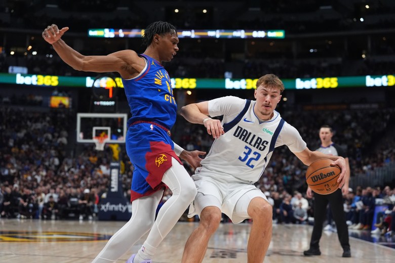 Cooper Flagg, Mavericks beat Nuggets