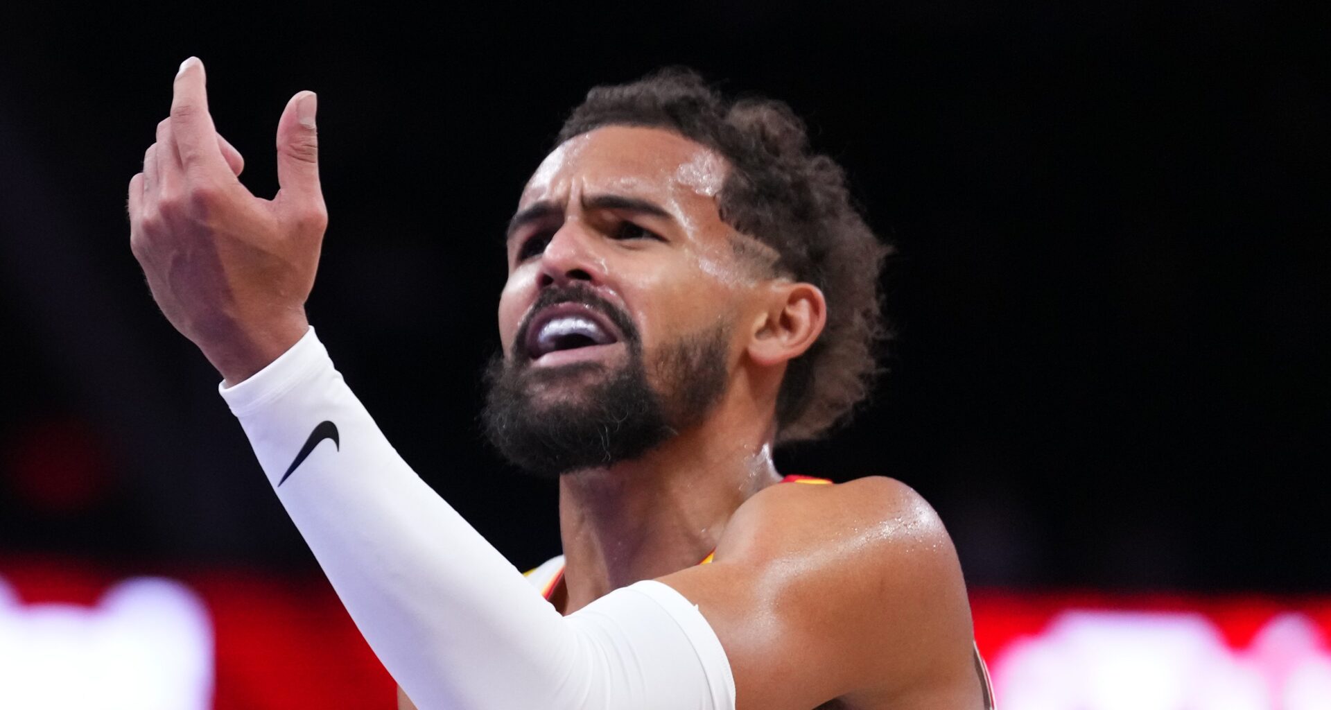 Hawks Swap Trae Young for Superstar Guard in Wild Trade Proposal