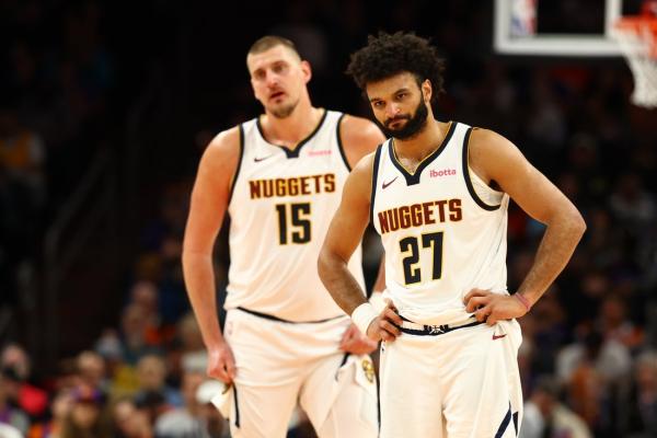 Feeling more at home on road, Nuggets take on Pacers