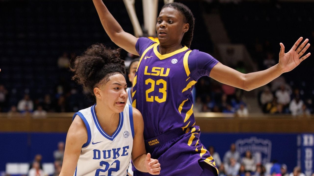Johnson, Fulwiley help No. 5 LSU beat Duke 93-77 in ACC/SEC Challenge