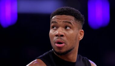 Knicks Get Bad News On Bombshell Giannis Antetokounmpo Trade