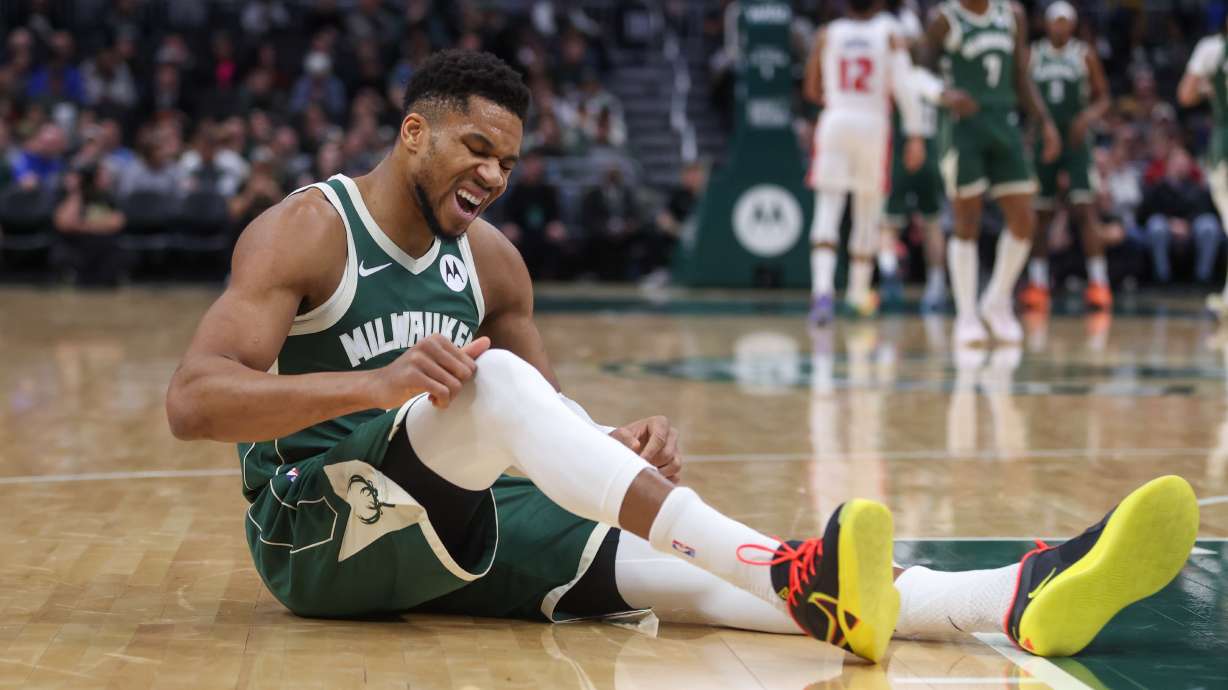 Bucks coach Doc Rivers says he anticipates Giannis Antetokounmpo missing about 4 weeks