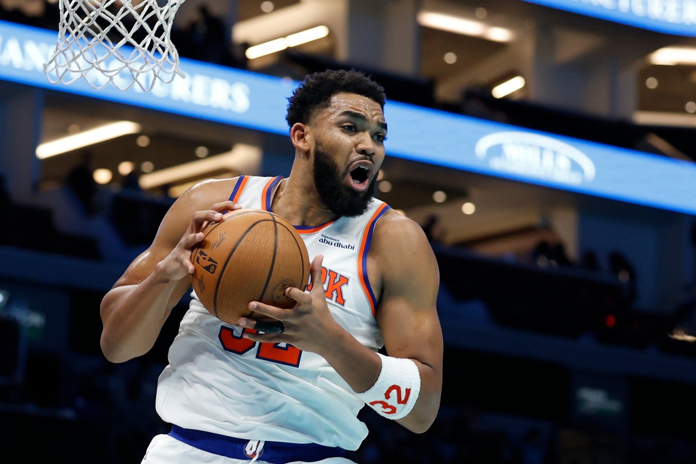 Knicks jump out to a 23-0 lead over the Jazz, largest since NBA began keeping detailed play-by-play