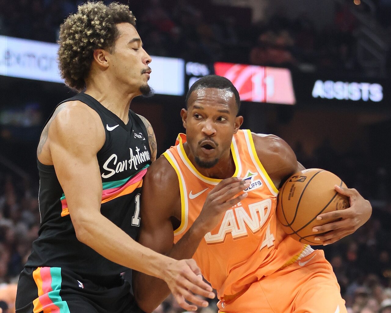 Cavs flip game in second half, get feel-good win over Spurs, 130-117