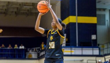 Women's Basketball Can't Overcome Second Straight Slow Start