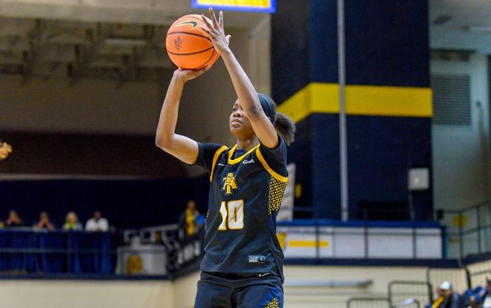 Women's Basketball Can't Overcome Second Straight Slow Start