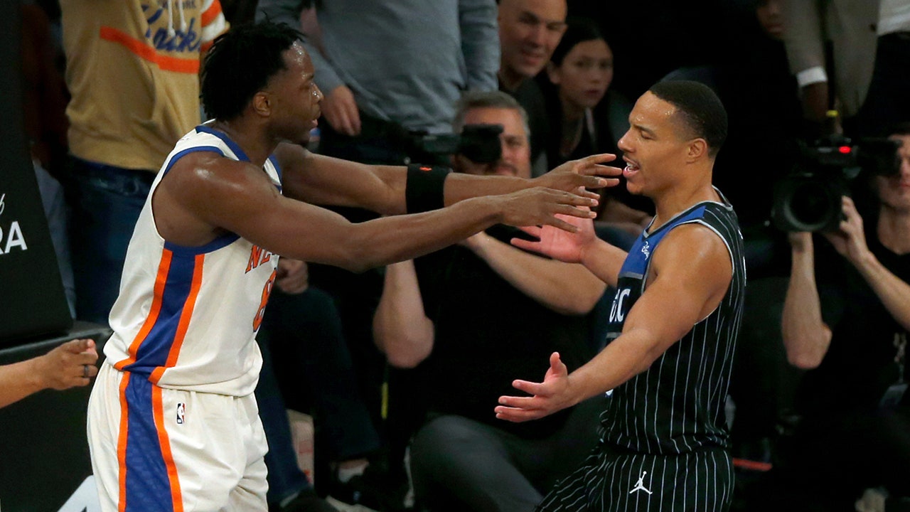 NBA scores: Knicks top Magic despite bizarre Desmond Bane moment