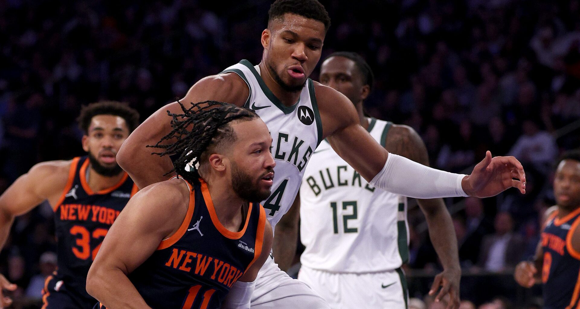 Knicks’ Path to Giannis Gets More Complicated With Latest Trade Bombshell